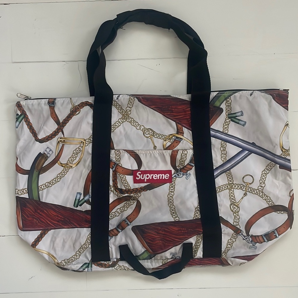 SUPREME REMINGTON TOTE BAG